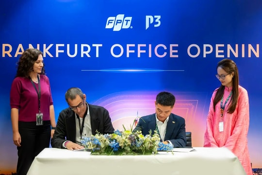 ‏FPT bắt tay EmbedIT thúc đẩy chuyển đổi số trong lĩnh vực dịch vụ tài chính ‏