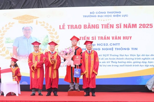 Trường Đại học Điện lực: Lễ tốt nghiệp và trao bằng tốt nghiệp đợt 2 năm 2025