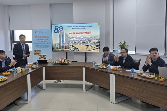 Tìm kiếm giải pháp và công nghệ trong thiết kế đảm bảo an toàn giao thông nhằm ứng phó với mưa lũ cực đoan