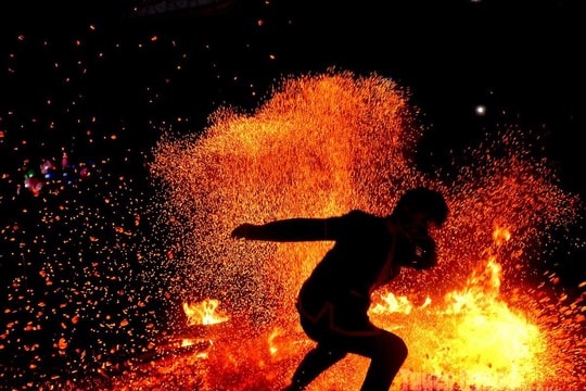 Lễ hội Nhảy lửa - Di sản văn hóa độc đáo của người Pà Thẻn: Sức sống mãnh liệt của văn hóa vùng cao