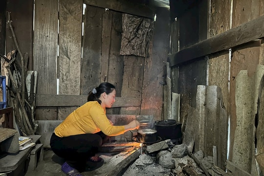 Bảo đảm nước sạch và vệ sinh để nâng sức khỏe, tăng năng lực lao động cho hộ nghèo