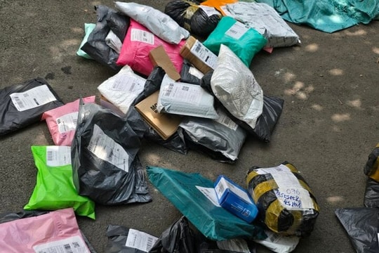 Mối lo mang tên rác thải nhựa từ thương mại điện tử