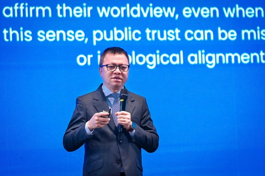 Chủ tịch Hội Nhà báo Việt Nam: Báo chí cần khẳng định những giá trị mà AI không thể thay thế