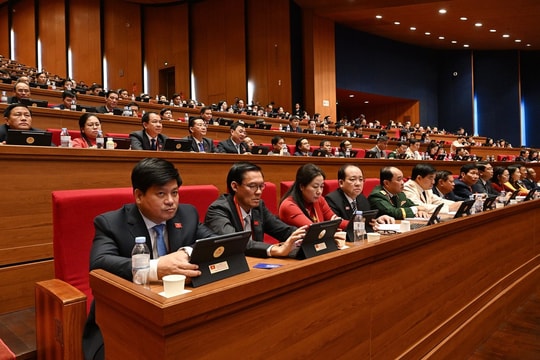 Đóng góp ý kiến vào các văn kiện trình Đại hội Đảng lần thứ XIV