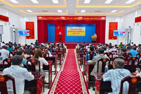 Xã Mỹ Tú, TP Cần Thơ: Tập huấn ứng dụng khoa học, công nghệ và chuyển đổi số