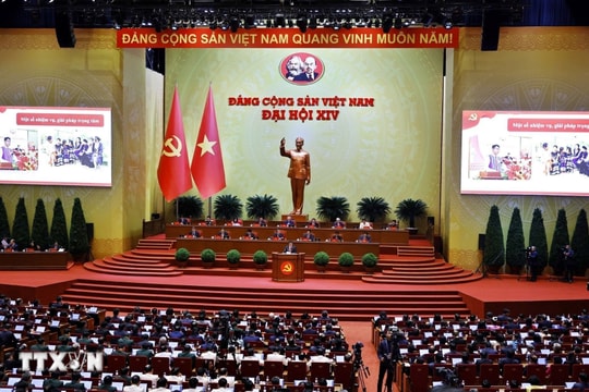 Bộ Chính trị chỉ thị về nghiên cứu, học tập, quán triệt, tuyên truyền và triển khai thực hiện Nghị quyết Đại hội XIV của Đảng