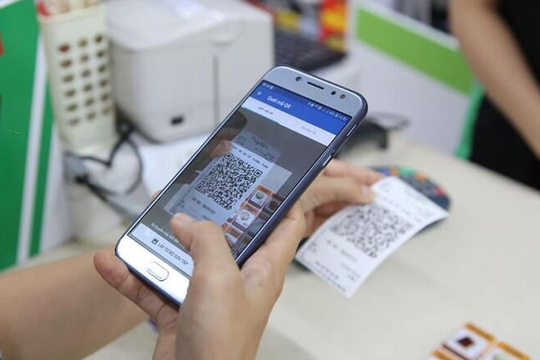 AI trực chiến phía sau ứng dụng ngân hàng giữa cao điểm dòng tiền ngày Tết