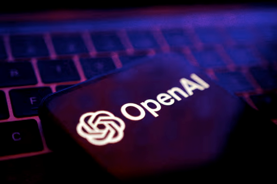 OpenAI tham vọng lấn sân phần cứng AI, chuẩn bị ra mắt loa thông minh