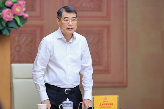 Xây dựng Nghị quyết của Trung ương về mô hình phát triển đất nước trong giai đoạn mới dựa trên KHCN, ĐMST và CĐS