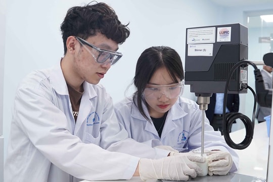 Trường Đại học Bách khoa TP. HCM dẫn đầu đào tạo STEM tài năng