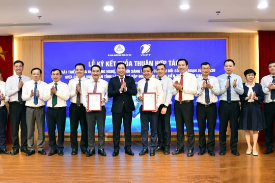 VNPT đồng hành cùng Lào Cai tăng tốc chuyển đổi số