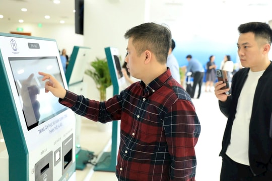 Đến năm 2035, mọi giao dịch với chính quyền sẽ thực hiện trên môi trường số