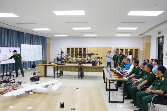 Trường Sĩ quan Thông tin thể hiện vai trò tiên phong trong công cuộc chuyển đổi số và hiện đại hóa giáo dục
