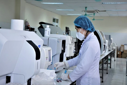 Đầu tư dài hạn cho nghiên cứu cơ bản xuất sắc gắn với công nghệ chiến lược