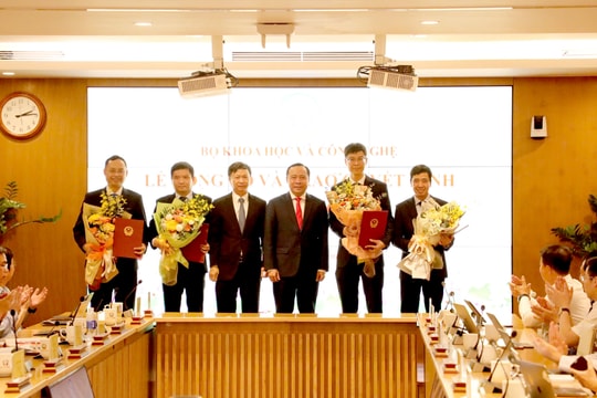 PGS. TS. Đặng Hoài Bắc tiếp tục giữ chức Giám đốc Học viện Công nghệ BCVT