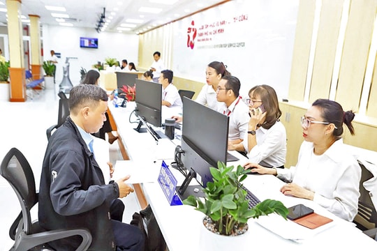 TP.HCM bố trí hơn 400 nhân sự hỗ trợ chuyển đổi số tại phường, xã