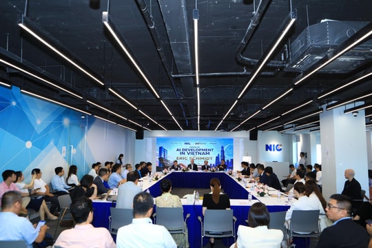 Chuyên gia hàng đầu thế giới hiến kế phát triển hệ sinh thái AI Việt Nam