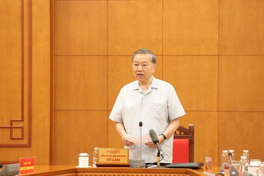Tổng Bí thư, Chủ tịch nước Tô Lâm: Xây dựng mô hình quản trị biển hiện đại, dựa trên dữ liệu