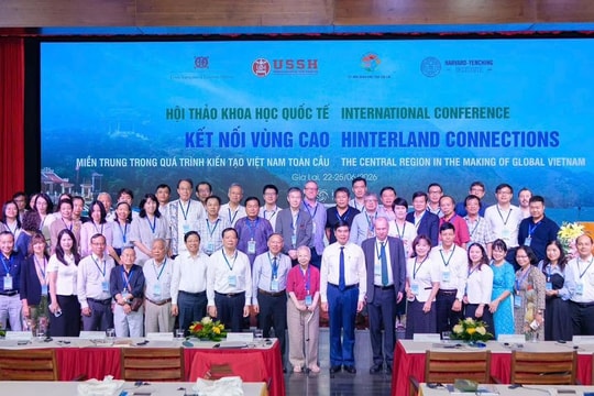 Vai trò chiến lược của miền Trung trong quá trình kiến tạo Việt Nam toàn cầu