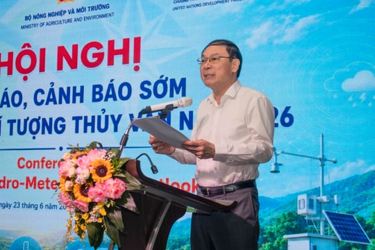 Đẩy mạnh cảnh báo sớm trước nguy cơ thiên tai cực đoan