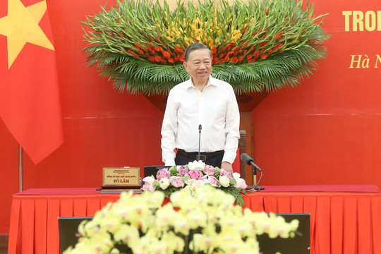 Dịch vụ công trực tuyến phải thực chất, giảm thời gian, chi phí cho người dân và DN