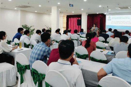 Phát triển nguồn nhân lực tiêu chuẩn hóa thông qua giáo dục và đào tạo
