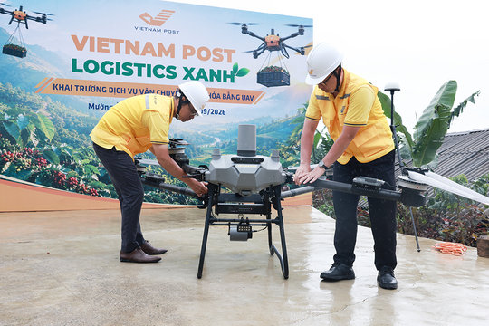 Vietnam Post đưa UAV vào vận chuyển nông sản vùng cao