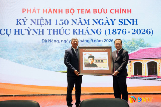 Phát hành bộ tem bưu chính kỷ niệm 150 năm ngày sinh cụ Huỳnh Thúc Kháng