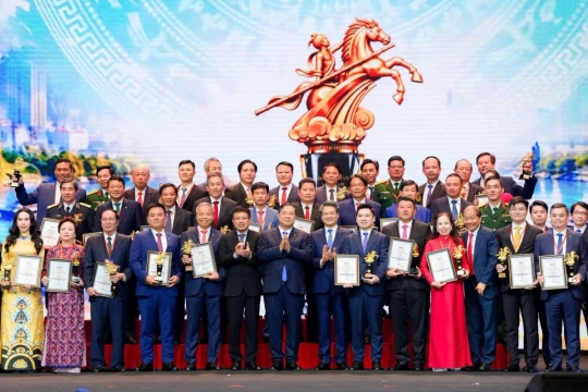 Doanh nhân công nghệ nhận Cúp Thánh Gióng 2026