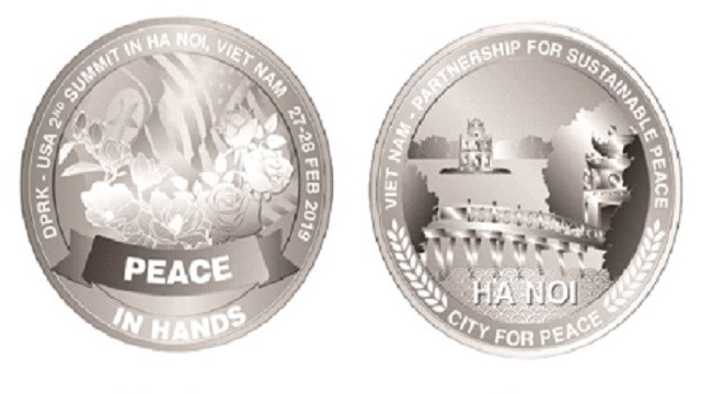  Phát hành phiên bản 2 đồng xu kỷ niệm Hội nghị thượng đỉnh Hoa Kỳ - Triều Tiên 