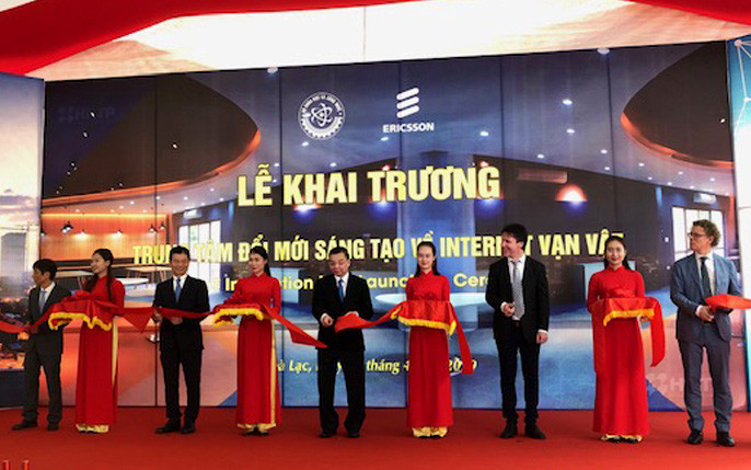 Trung tâm Đổi mới sáng tạo về IoT tại Việt Nam chính thức đi vào hoạt động