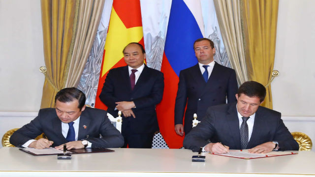  Việt Nam - Nga ký kết hàng loạt hợp tác Viễn thông - CNTT 
