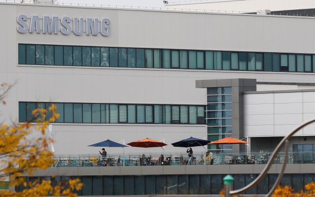 Samsung công bố kế hoạch đầu tư khủng 205 tỷ USD