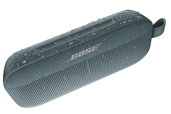 Loa SoundLink Flex có thể nổi trên mặt nước