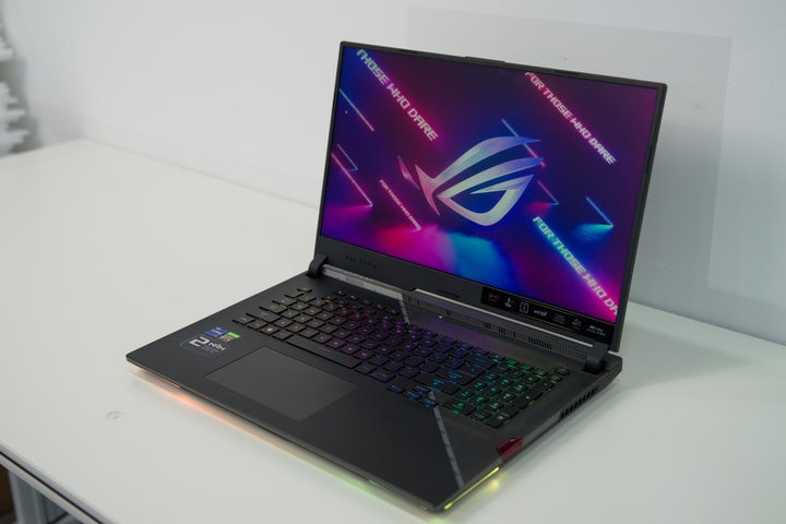 ASUS mang laptop chơi game trang bị RTX 3080Ti đầu tiên về Việt Nam
