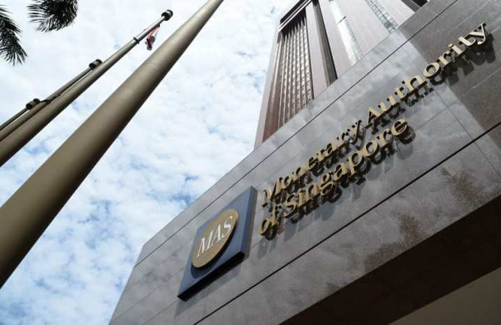 Singapore triển khai nhiều biện pháp ngăn chặn gian lận ngân hàng