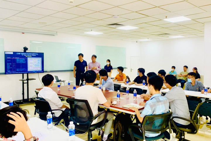 DN chủ động tham gia giải cho bài toán thiếu hụt nhân lực thiết kế chip tại Việt Nam