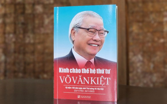 Toạ đàm giới thiệu phiên bản đặc biệt "Kính chào thế hệ thứ tư" của cố Thủ tướng Võ Văn Kiệt