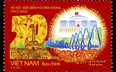 Bộ tem kỷ niệm 50 năm Trận chiến 12 ngày đêm "Hà Nội - Điện Biên Phủ trên không"