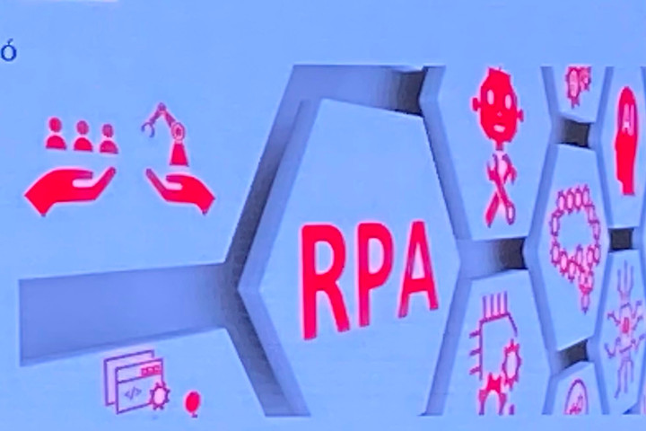 RPA - Sự lựa chọn trong bối cảnh số hoá ngành tài chính