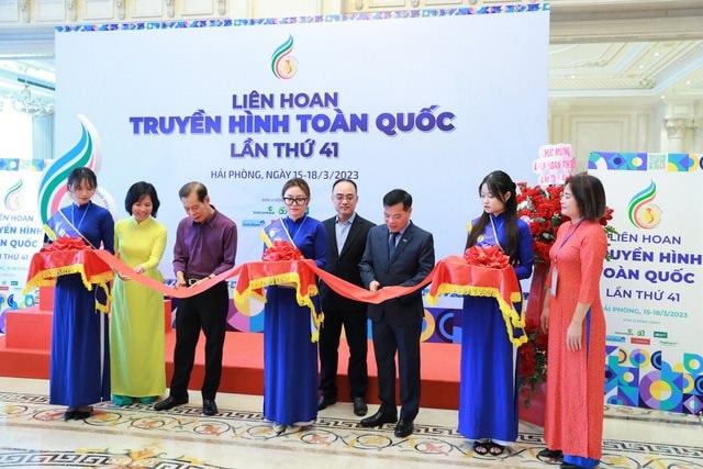 Khai mạc Triển lãm Công nghệ kỹ thuật truyền hình