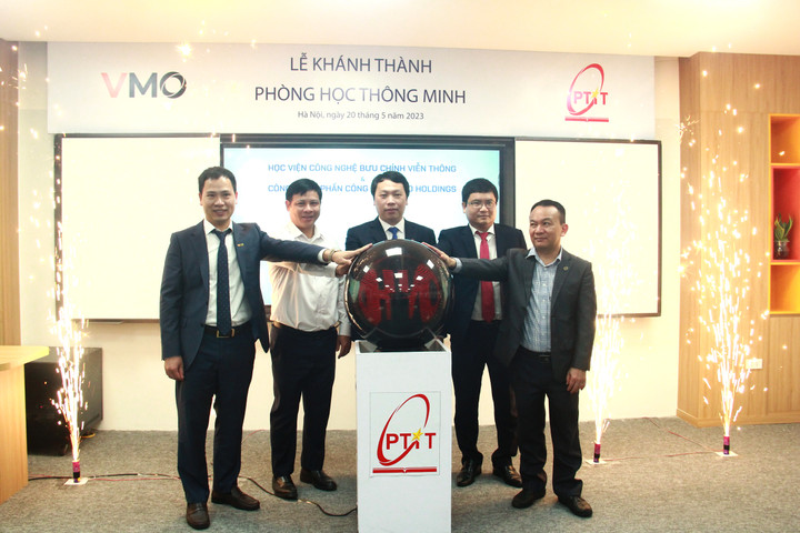 PTIT hợp tác với VMO Holdings đào tạo cử nhân CNTT ứng dụng