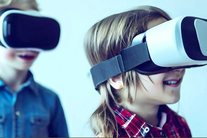 Thiết bị VR có an toàn cho trẻ em và thanh thiếu niên không?