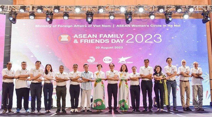 Tăng cường tình đoàn kết, hữu nghị trong ngày gia đình ASEAN