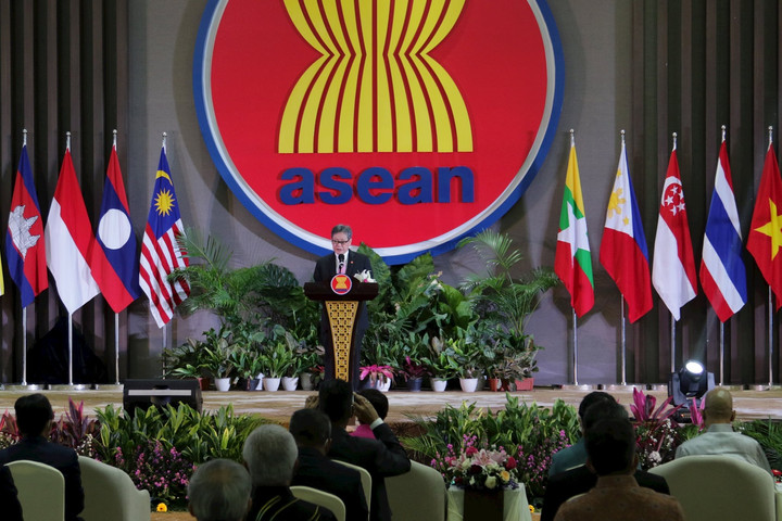 Hướng tới xây dựng một ASEAN vững mạnh, không bỏ ai lại phía sau