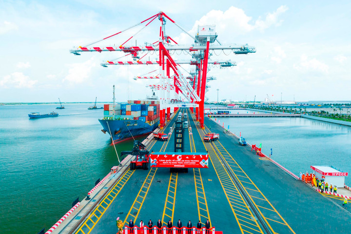 Tổng cục Hải Quan: 2 tháng đầu năm xuất nhập khẩu tăng 18,6% so với cùng kỳ năm trước