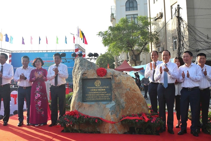 Hà Nội thông xe 2 công trình giao thông quan trọng chào mừng kỷ niệm 70 năm Ngày Giải phóng Thủ đô