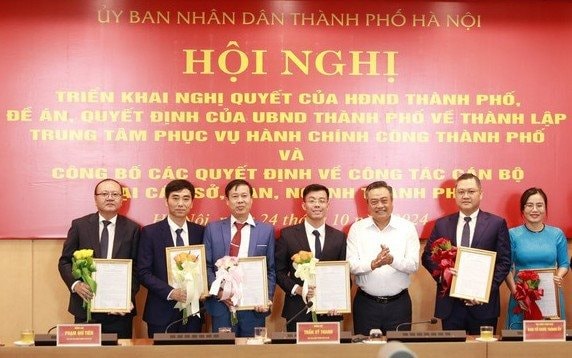 Trung tâm Phục vụ hành chính công TP Hà Nội cầu nối với người dân và doanh nghiệp