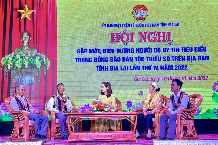 Phát huy vai trò của người có uy tín trên địa bàn tỉnh Gia Lai