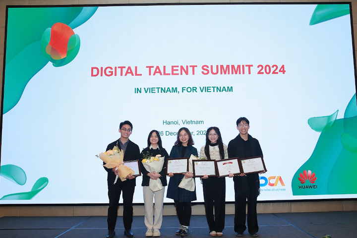 Vietnam Digital Talents Summit 2024: Vinh danh các tài năng công nghệ trẻ